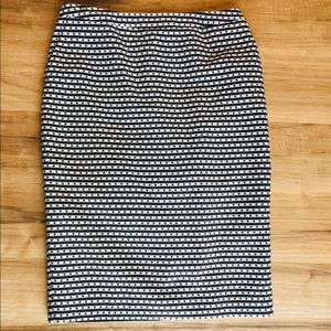 Black & White Pattered Pencil Skirt